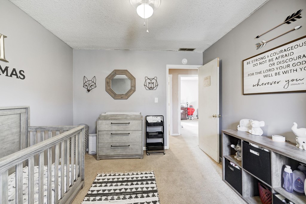 9437 State Route 136 West, Calhoun, Kentucky 42327, 4 Bedrooms Bedrooms, ,3 BathroomsBathrooms,Single Family Residence,For Sale,State Route 136 West,86426