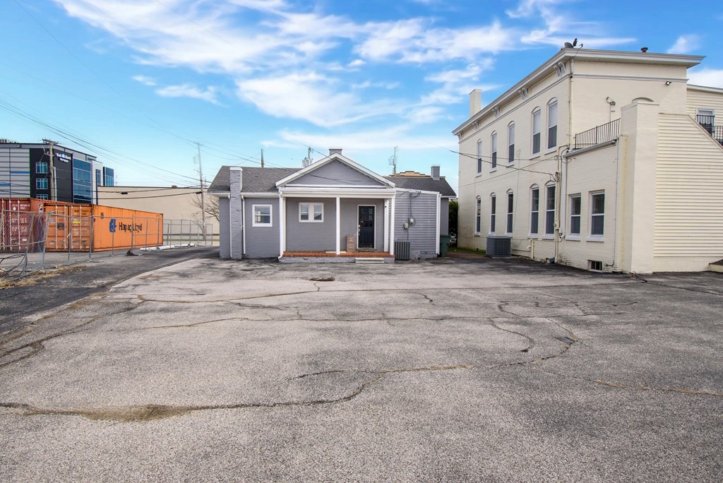 318 St Elizabeth St, Owensboro, Kentucky 42301, ,Retail,For Sale,St Elizabeth St,86500
