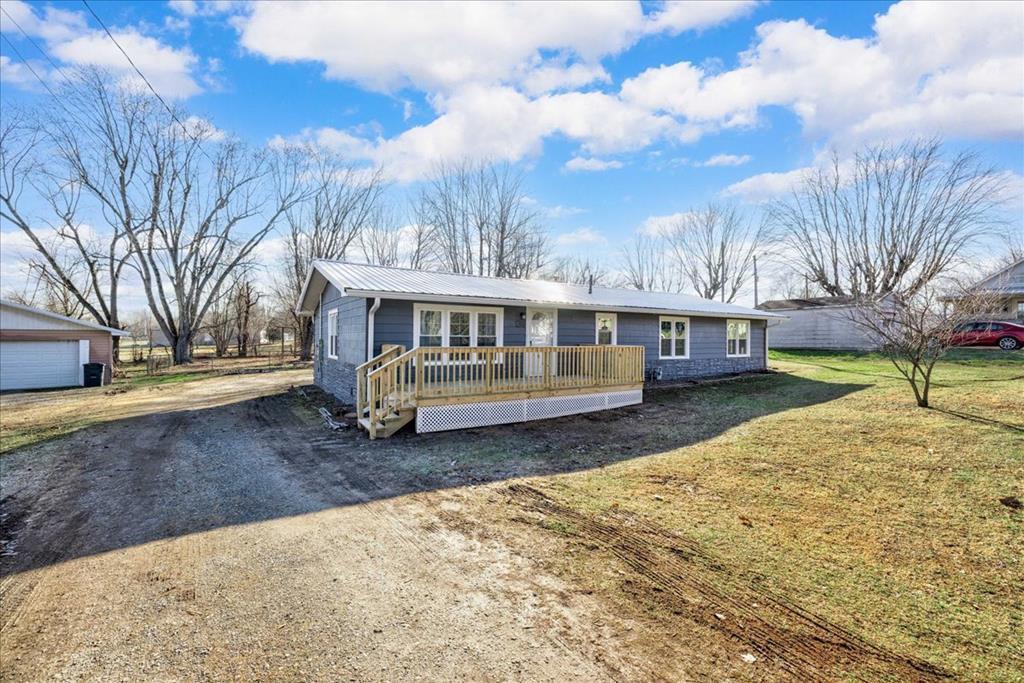 136 Crowley Lane, Madisonville, Kentucky 42431, 3 Bedrooms Bedrooms, ,2 BathroomsBathrooms,Single Family Residence,For Sale,Crowley Lane,86515