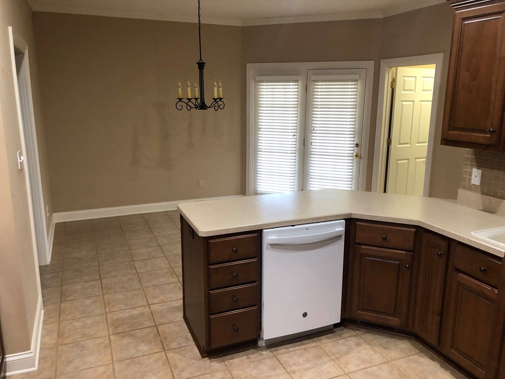 4610 Arborgate Dr, Owensboro, Kentucky 42303, 3 Bedrooms Bedrooms, ,2 BathroomsBathrooms,Single Family Residence,For Sale,Arborgate Dr,86535