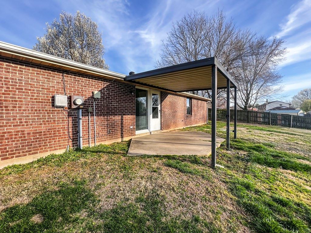 4212 Settlers PT, Owensboro, Kentucky 42303, 2 Bedrooms Bedrooms, ,1 BathroomBathrooms,Single Family Residence,For Sale,Settlers PT,86557