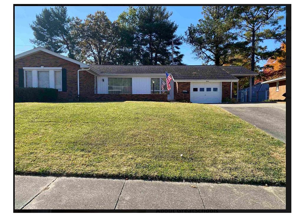 808 McClure, Henderson, Kentucky 42420, 3 Bedrooms Bedrooms, ,2 BathroomsBathrooms,Single Family Residence,For Sale,McClure,86569