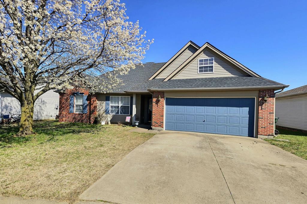 3517 Legacy Run, Owensboro, Kentucky 42301, 3 Bedrooms Bedrooms, ,2 BathroomsBathrooms,Single Family Residence,For Sale,Legacy Run,86582