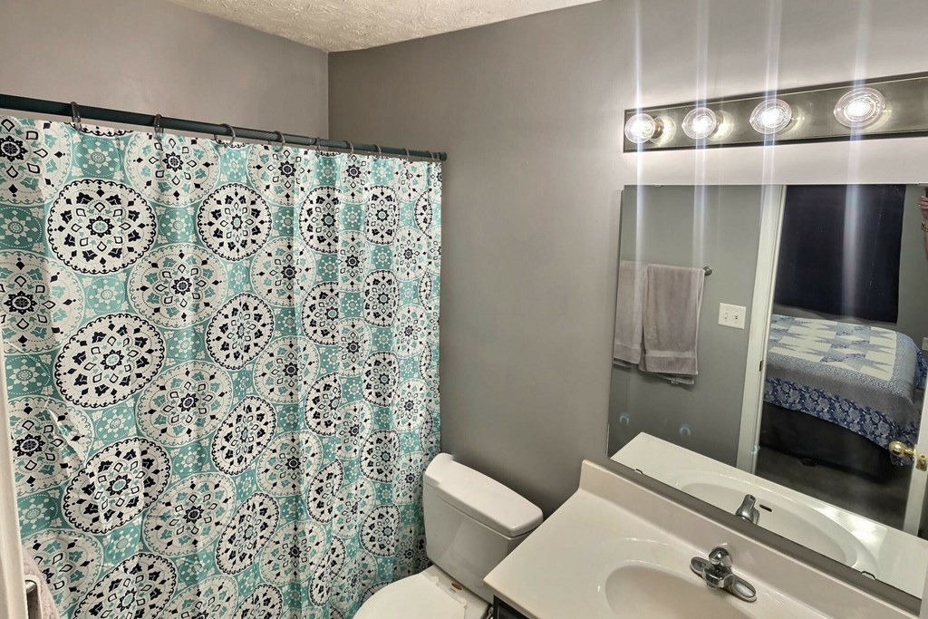3517 Legacy Run, Owensboro, Kentucky 42301, 3 Bedrooms Bedrooms, ,2 BathroomsBathrooms,Single Family Residence,For Sale,Legacy Run,86582