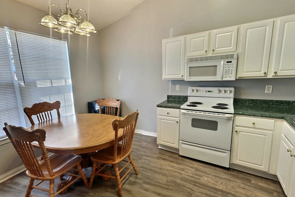 3517 Legacy Run, Owensboro, Kentucky 42301, 3 Bedrooms Bedrooms, ,2 BathroomsBathrooms,Single Family Residence,For Sale,Legacy Run,86582