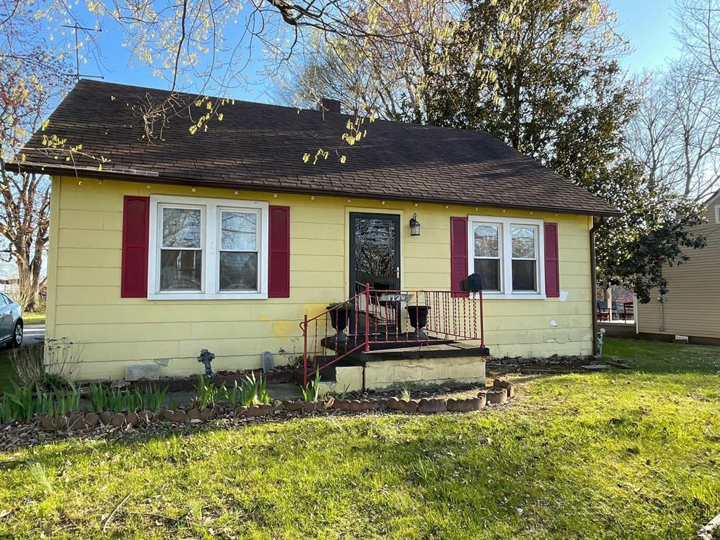 1126 Clay Street, Hartford, Kentucky 42347, 3 Bedrooms Bedrooms, ,2 BathroomsBathrooms,Single Family Residence,For Sale,Clay Street,86645