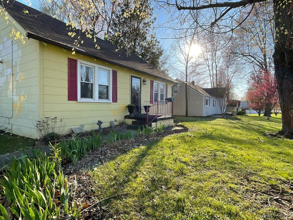 1126 Clay Street, Hartford, Kentucky 42347, 3 Bedrooms Bedrooms, ,2 BathroomsBathrooms,Single Family Residence,For Sale,Clay Street,86645