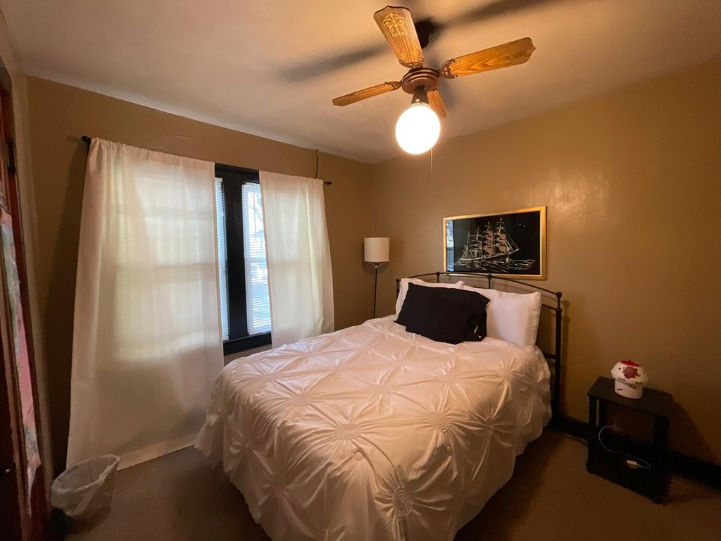 1126 Clay Street, Hartford, Kentucky 42347, 3 Bedrooms Bedrooms, ,2 BathroomsBathrooms,Single Family Residence,For Sale,Clay Street,86645