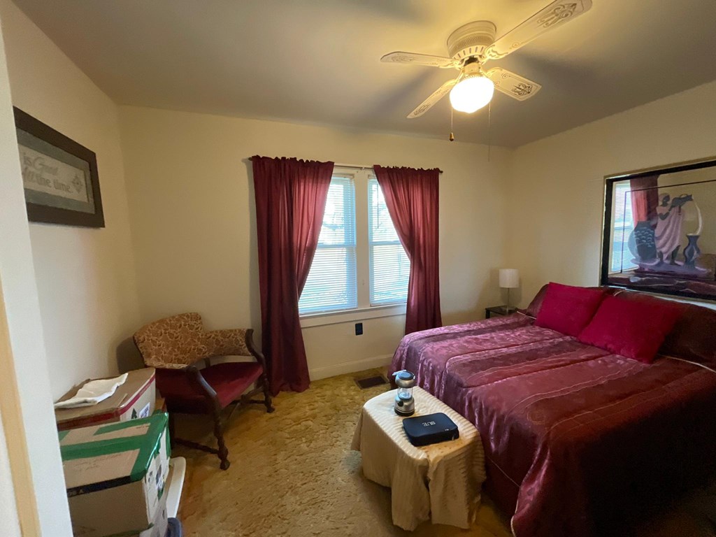 1126 Clay Street, Hartford, Kentucky 42347, 3 Bedrooms Bedrooms, ,2 BathroomsBathrooms,Single Family Residence,For Sale,Clay Street,86645