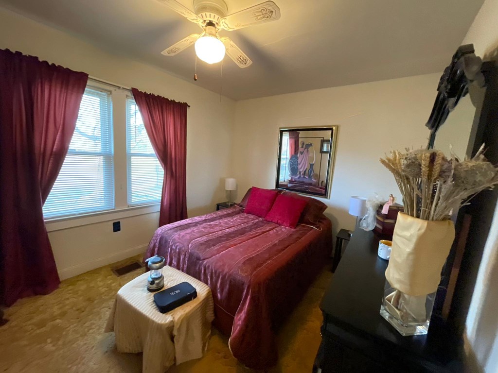 1126 Clay Street, Hartford, Kentucky 42347, 3 Bedrooms Bedrooms, ,2 BathroomsBathrooms,Single Family Residence,For Sale,Clay Street,86645