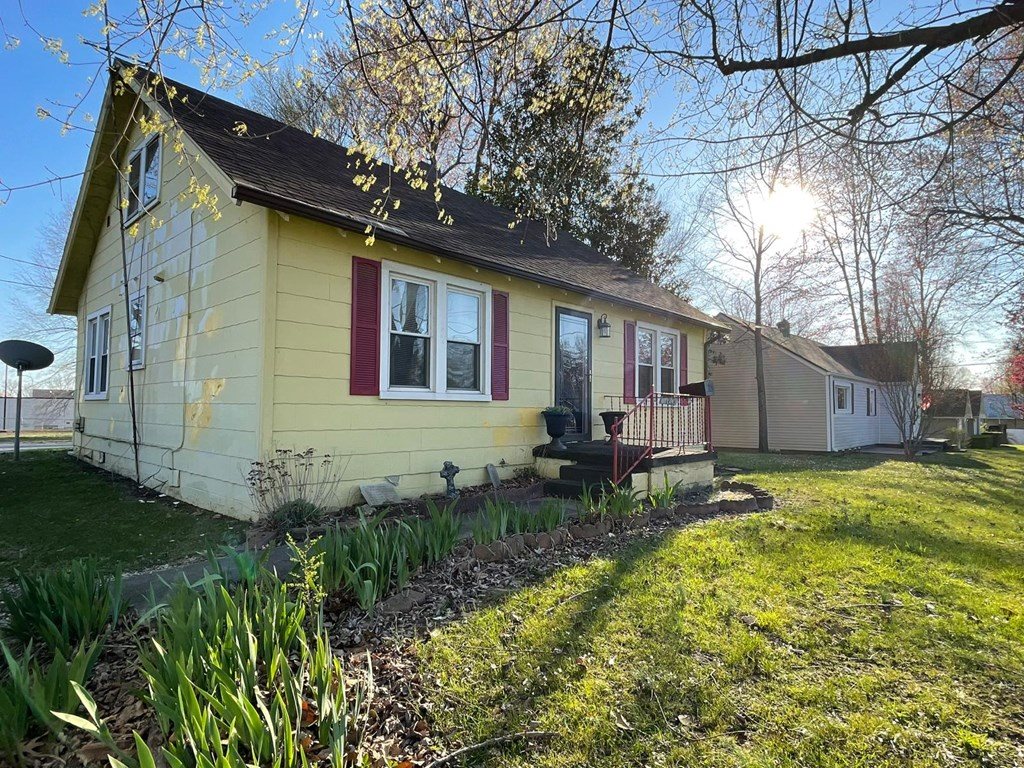 1126 Clay Street, Hartford, Kentucky 42347, 3 Bedrooms Bedrooms, ,2 BathroomsBathrooms,Single Family Residence,For Sale,Clay Street,86645