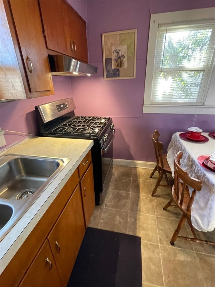 1126 Clay Street, Hartford, Kentucky 42347, 3 Bedrooms Bedrooms, ,2 BathroomsBathrooms,Single Family Residence,For Sale,Clay Street,86645