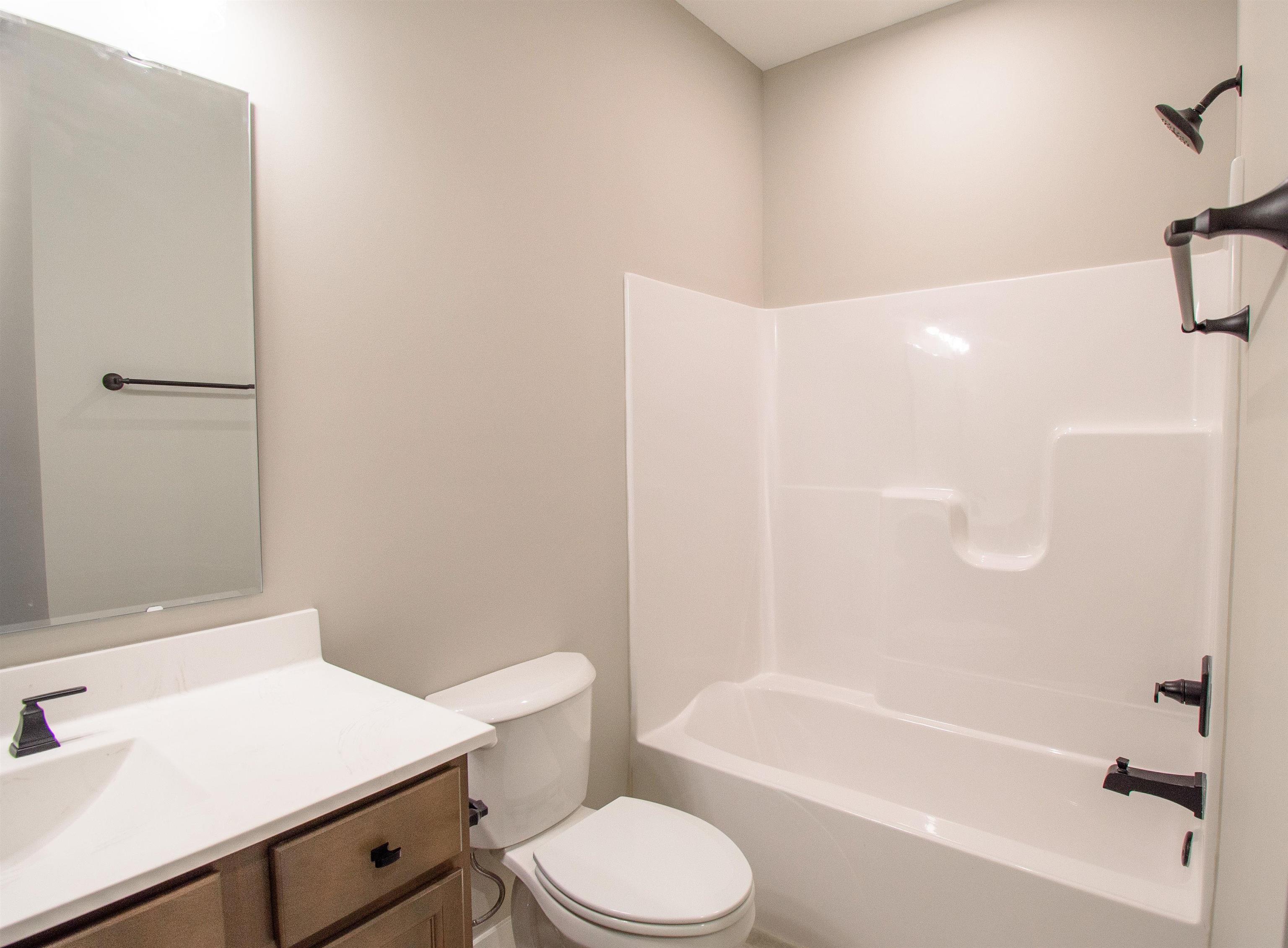 6986 Jessica Ln., Owensboro, Kentucky 42303, 3 Bedrooms Bedrooms, ,2 BathroomsBathrooms,Single Family Residence,For Sale,Jessica Ln.,86658