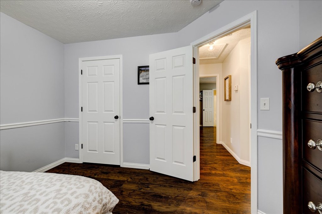 2009 Meadow Grass Creek, Owensboro, Kentucky 42303, 3 Bedrooms Bedrooms, ,2 BathroomsBathrooms,Single Family Residence,For Sale,Meadow Grass Creek,86661