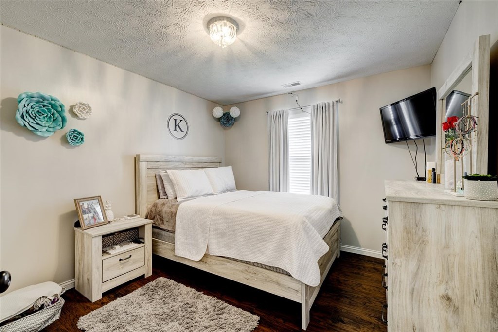 2009 Meadow Grass Creek, Owensboro, Kentucky 42303, 3 Bedrooms Bedrooms, ,2 BathroomsBathrooms,Single Family Residence,For Sale,Meadow Grass Creek,86661