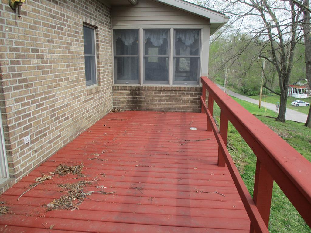 302 Center Street, Rockport, IN, Indiana 47635, 3 Bedrooms Bedrooms, ,3 BathroomsBathrooms,Single Family Residence,For Sale,Center Street,86701