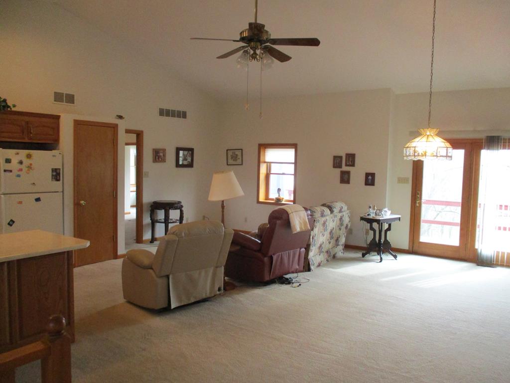 302 Center Street, Rockport, IN, Indiana 47635, 3 Bedrooms Bedrooms, ,3 BathroomsBathrooms,Single Family Residence,For Sale,Center Street,86701