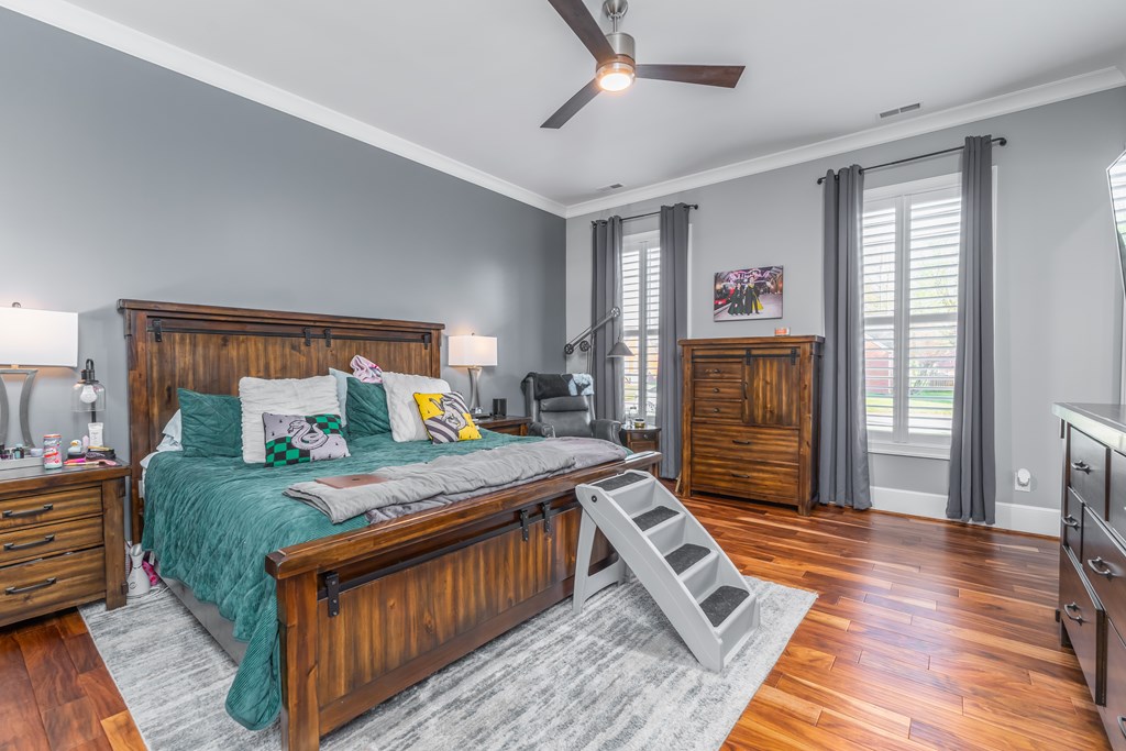 1059 Hill Avenue, Owensboro, Kentucky 42301, 4 Bedrooms Bedrooms, ,3 BathroomsBathrooms,Single Family Residence,For Sale,Hill Avenue,86718