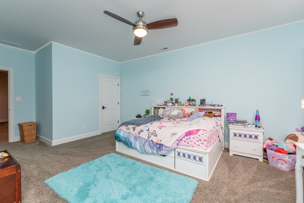 1059 Hill Avenue, Owensboro, Kentucky 42301, 4 Bedrooms Bedrooms, ,3 BathroomsBathrooms,Single Family Residence,For Sale,Hill Avenue,86718