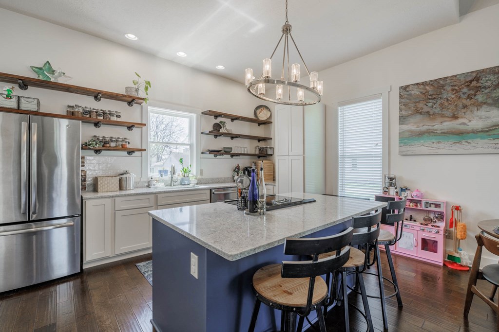 338 Hill Avenue, Owensboro, Kentucky 42301, 2 Bedrooms Bedrooms, ,2 BathroomsBathrooms,Single Family Residence,For Sale,Hill Avenue,86720