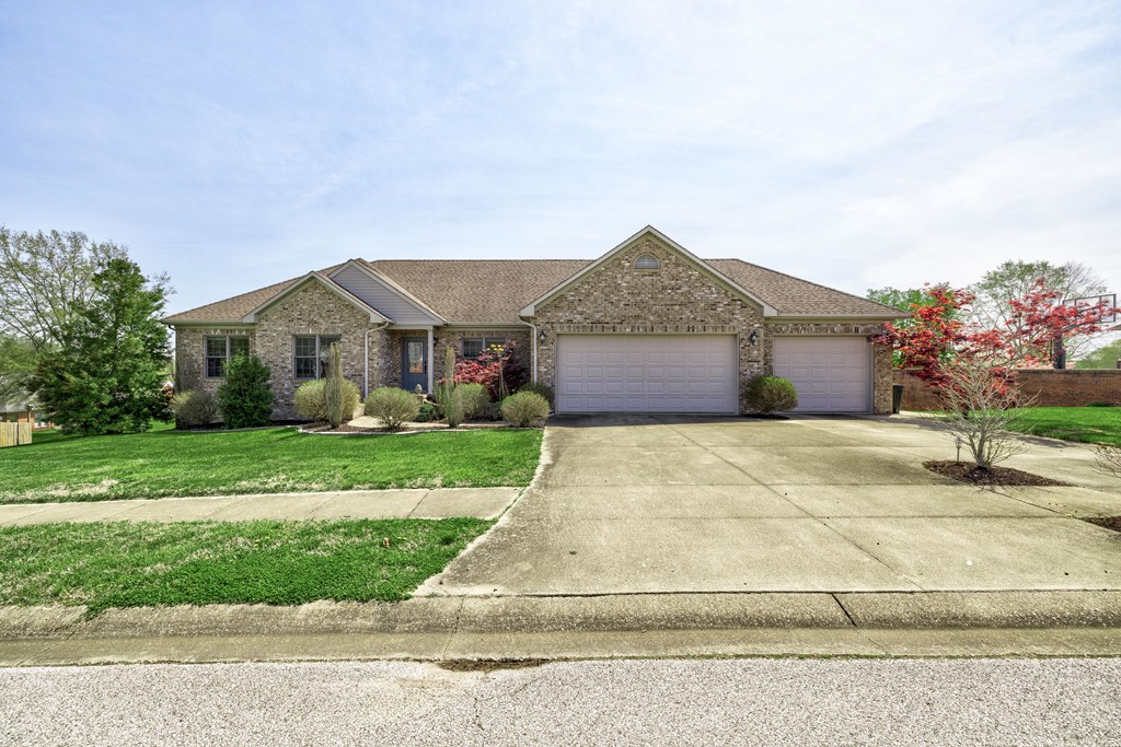 4507 INDIAN CREEK LOOP, Owensboro, Kentucky 42303, 5 Bedrooms Bedrooms, ,3 BathroomsBathrooms,Single Family Residence,For Sale,INDIAN CREEK LOOP,86750