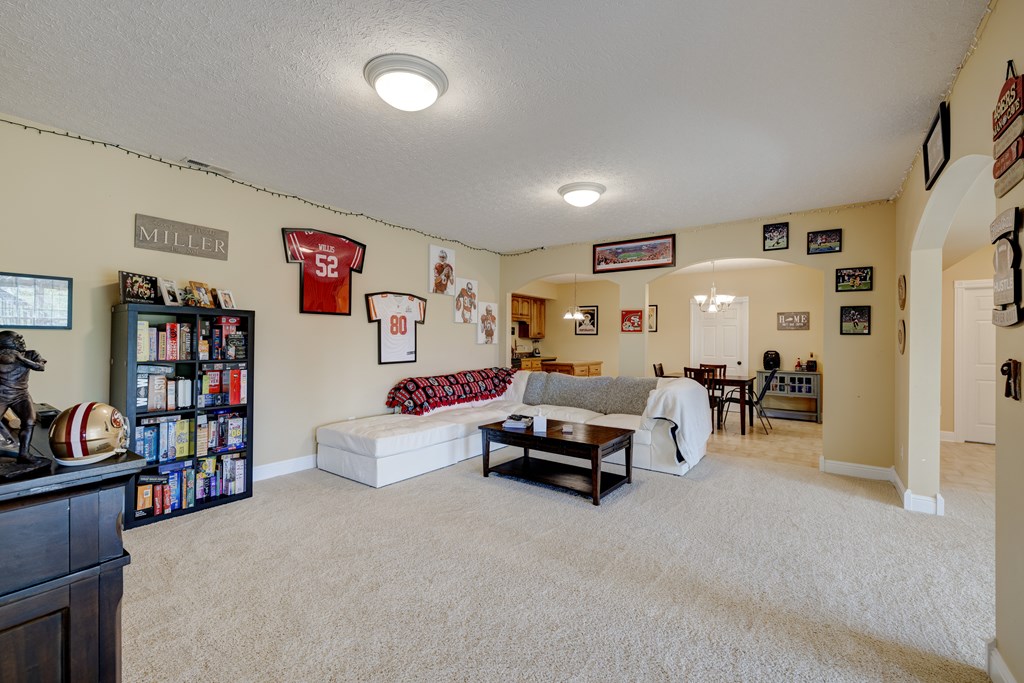 4507 INDIAN CREEK LOOP, Owensboro, Kentucky 42303, 5 Bedrooms Bedrooms, ,3 BathroomsBathrooms,Single Family Residence,For Sale,INDIAN CREEK LOOP,86750