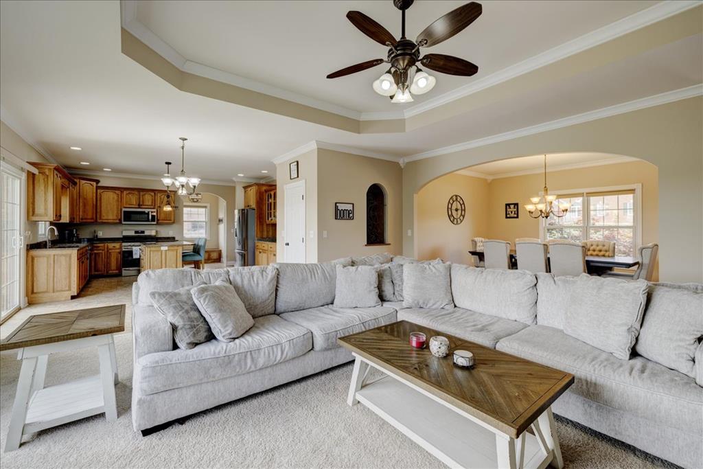 4507 INDIAN CREEK LOOP, Owensboro, Kentucky 42303, 5 Bedrooms Bedrooms, ,3 BathroomsBathrooms,Single Family Residence,For Sale,INDIAN CREEK LOOP,86750