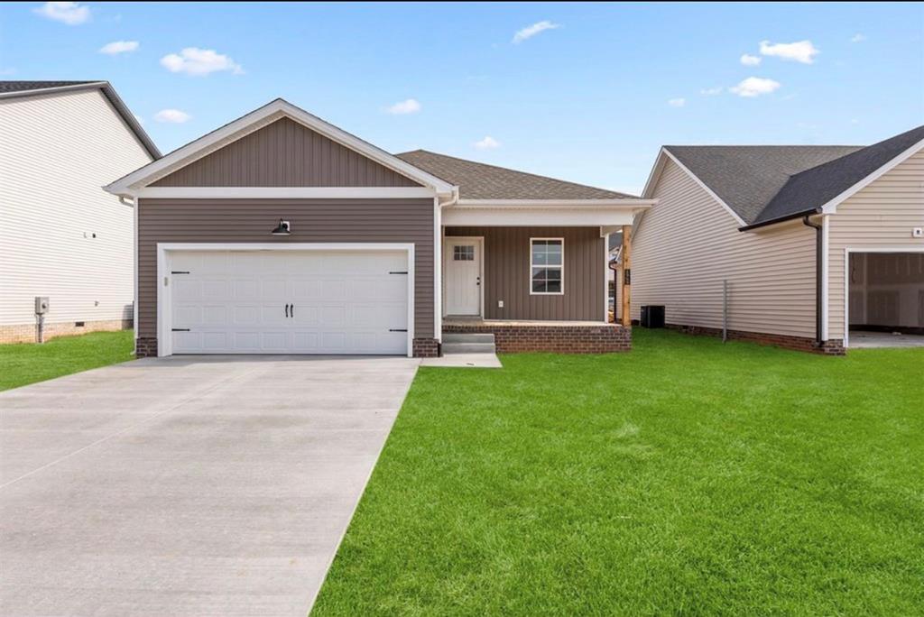 1968 Spring Lake Circle, Bowling Green, Kentucky 42104, 3 Bedrooms Bedrooms, ,2 BathroomsBathrooms,Single Family Residence,For Sale,Spring Lake Circle,86820