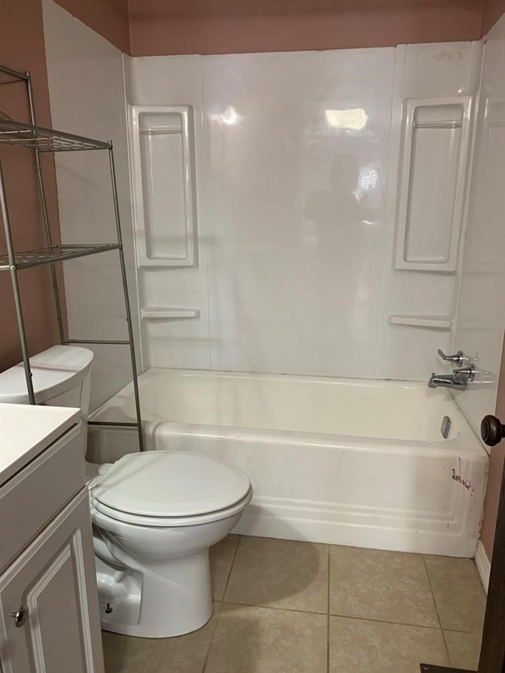 9987 Oak Street, Whitesville, Kentucky 42378, 3 Bedrooms Bedrooms, ,1 BathroomBathrooms,Single Family Residence,For Sale,Oak Street,86832