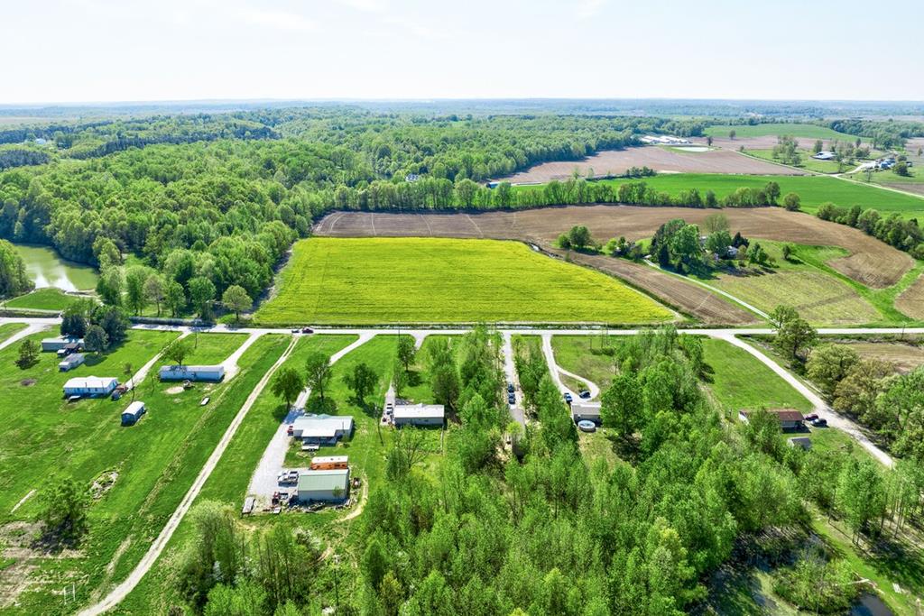 8529 State Route 815, Owensboro, Kentucky 42301, 3 Bedrooms Bedrooms, ,2 BathroomsBathrooms,Single Family Residence,For Sale,State Route 815,86842