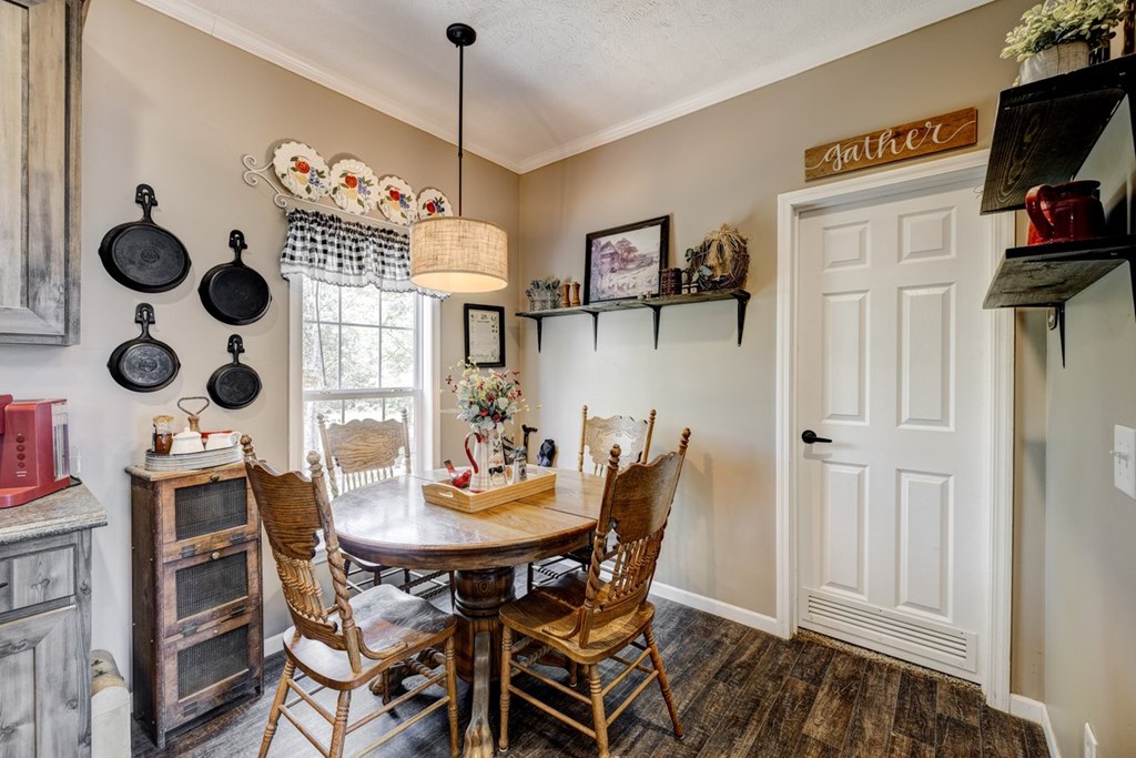 8529 State Route 815, Owensboro, Kentucky 42301, 3 Bedrooms Bedrooms, ,2 BathroomsBathrooms,Single Family Residence,For Sale,State Route 815,86842