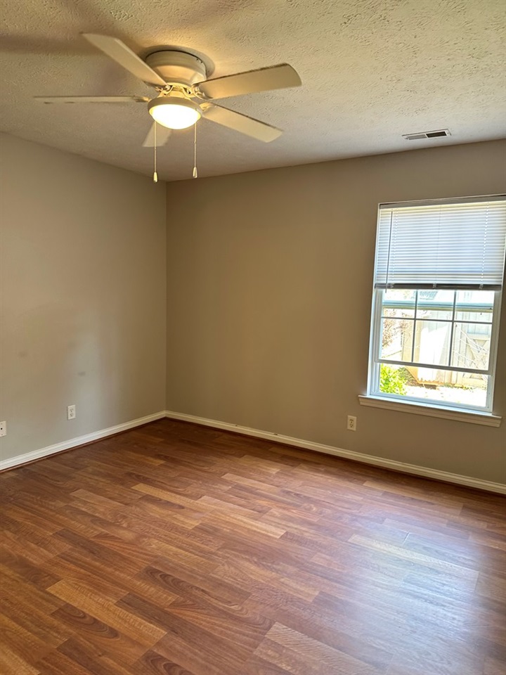 2579 Arbor Terrace, Owensboro, Kentucky 42303, 2 Bedrooms Bedrooms, ,2 BathroomsBathrooms,Single Family Residence,For Sale,Arbor Terrace,86848