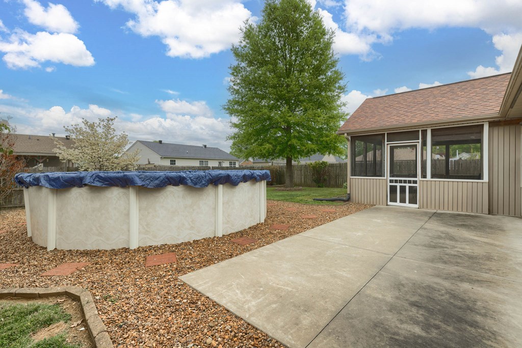 2319 Tradition Avenue, Owensboro, Kentucky 42301, 3 Bedrooms Bedrooms, ,2 BathroomsBathrooms,Single Family Residence,For Sale,Tradition Avenue,86858