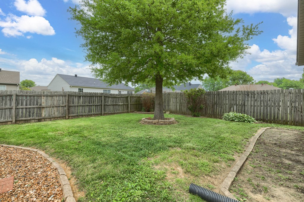 2319 Tradition Avenue, Owensboro, Kentucky 42301, 3 Bedrooms Bedrooms, ,2 BathroomsBathrooms,Single Family Residence,For Sale,Tradition Avenue,86858
