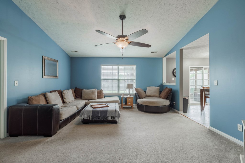 2319 Tradition Avenue, Owensboro, Kentucky 42301, 3 Bedrooms Bedrooms, ,2 BathroomsBathrooms,Single Family Residence,For Sale,Tradition Avenue,86858