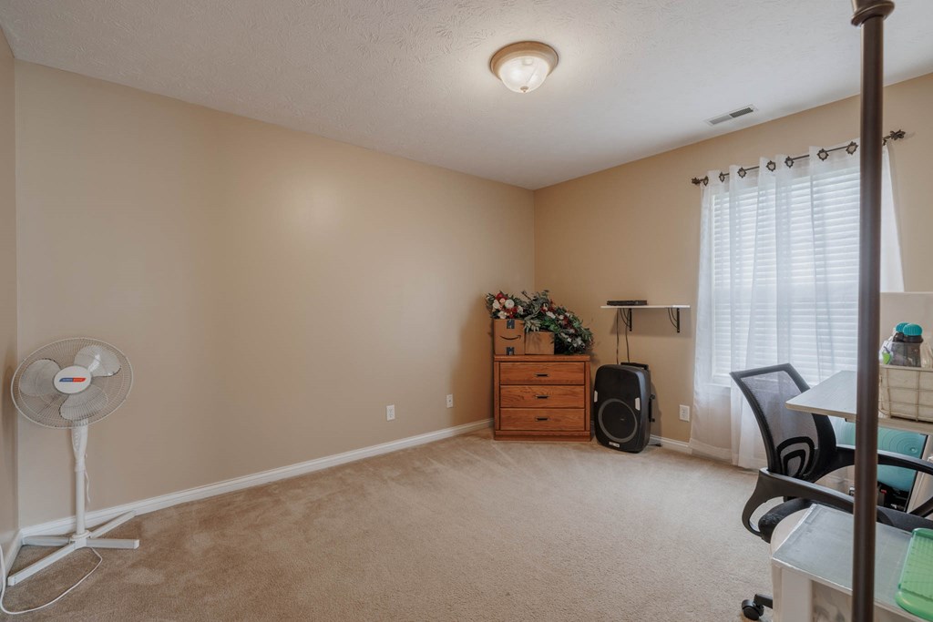 2319 Tradition Avenue, Owensboro, Kentucky 42301, 3 Bedrooms Bedrooms, ,2 BathroomsBathrooms,Single Family Residence,For Sale,Tradition Avenue,86858