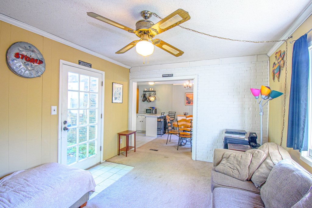 2701 Redford Drive, Owensboro, Kentucky 42303, 3 Bedrooms Bedrooms, ,1 BathroomBathrooms,Single Family Residence,For Sale,Redford Drive,86861