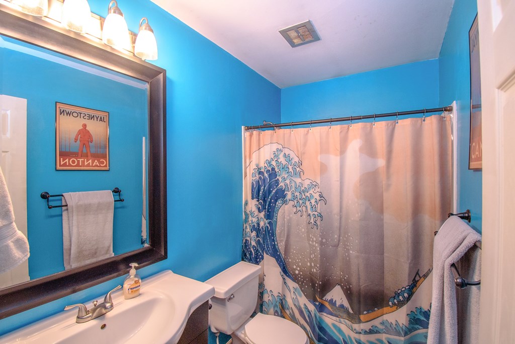 2701 Redford Drive, Owensboro, Kentucky 42303, 3 Bedrooms Bedrooms, ,1 BathroomBathrooms,Single Family Residence,For Sale,Redford Drive,86861