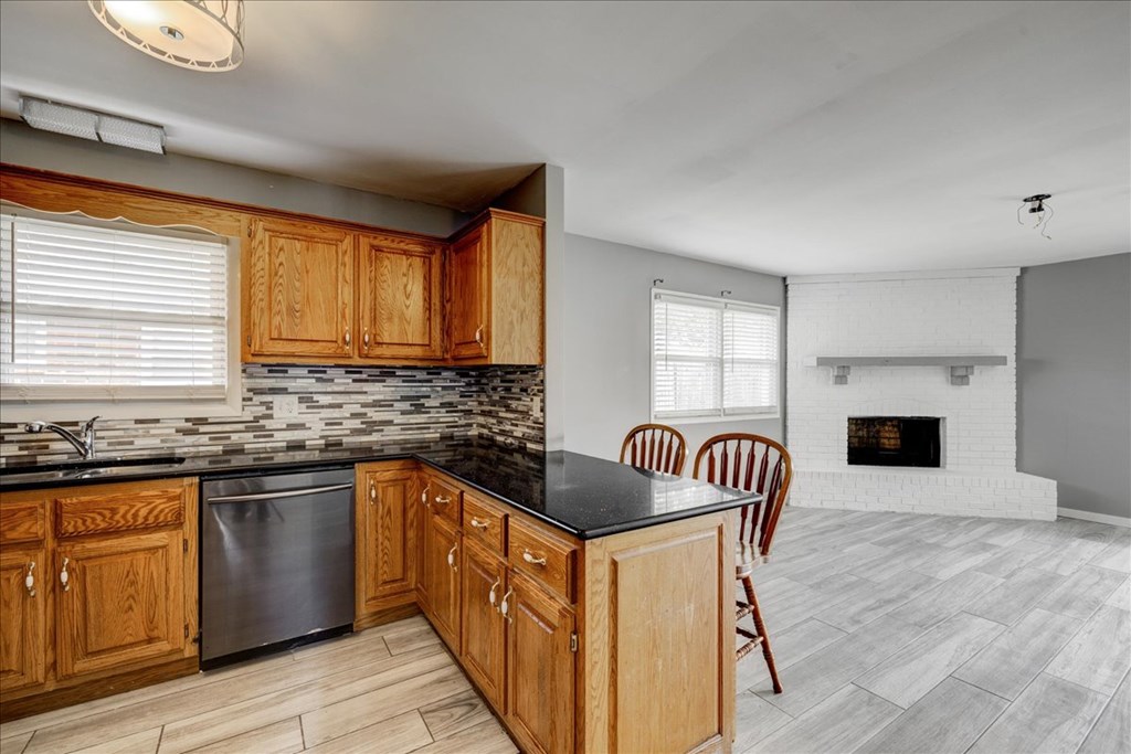 2601 W Middleground Dr, Owensboro, Kentucky 42301, 3 Bedrooms Bedrooms, ,2 BathroomsBathrooms,Single Family Residence,For Sale,W Middleground Dr,86896