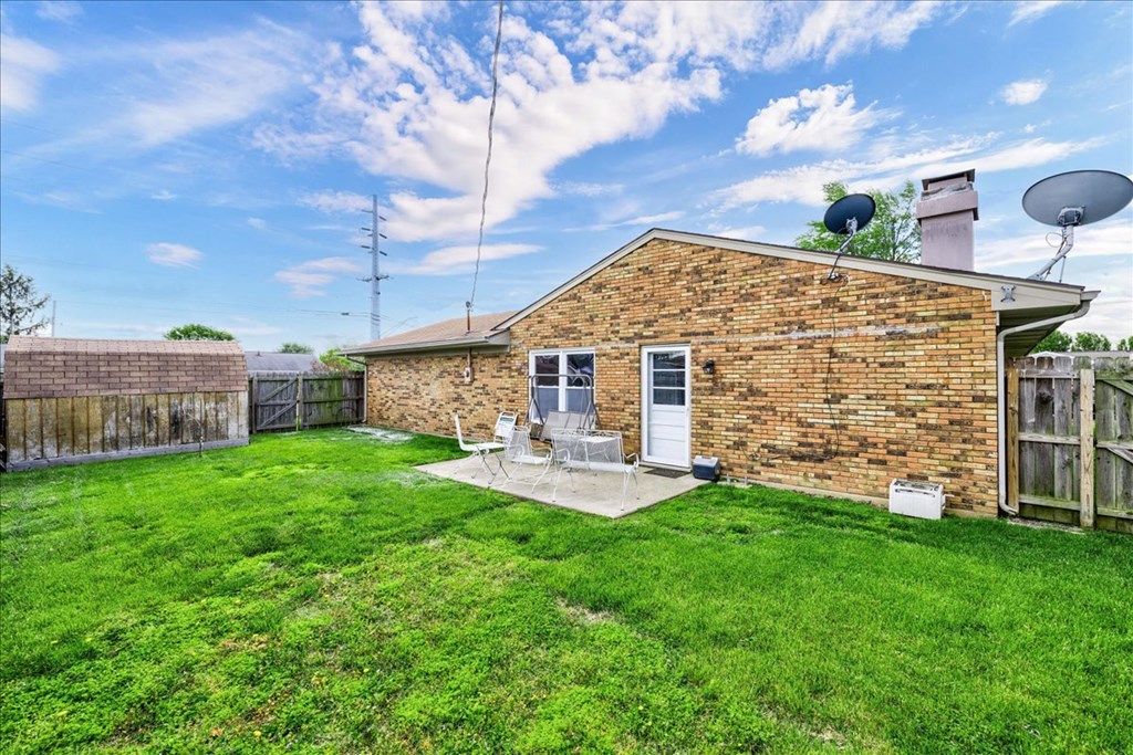2601 W Middleground Dr, Owensboro, Kentucky 42301, 3 Bedrooms Bedrooms, ,2 BathroomsBathrooms,Single Family Residence,For Sale,W Middleground Dr,86896