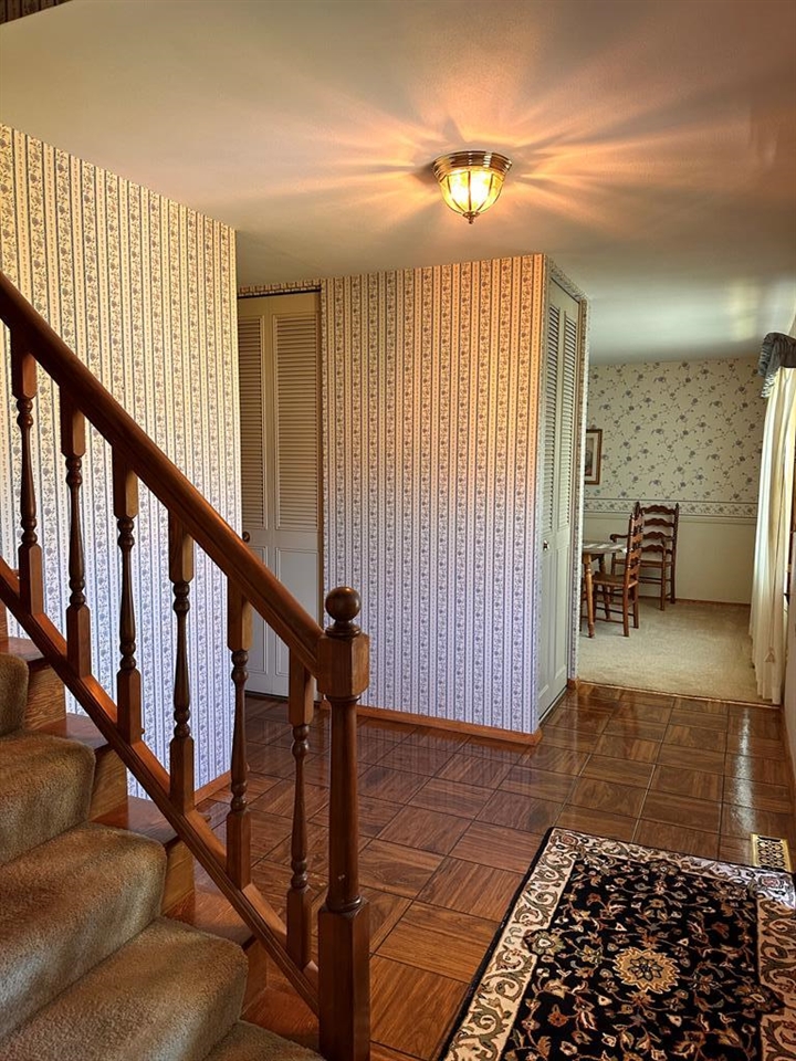 2304 Reigh Count Dr., Owensboro, Kentucky 42301, 4 Bedrooms Bedrooms, ,2 BathroomsBathrooms,Single Family Residence,For Sale,Reigh Count Dr.,86898