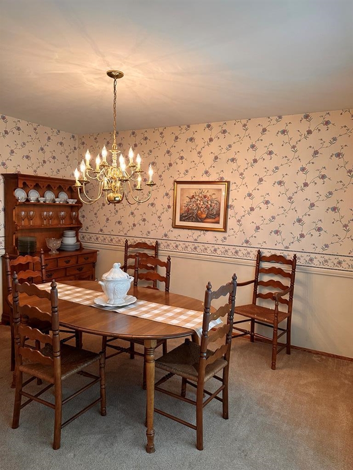 2304 Reigh Count Dr., Owensboro, Kentucky 42301, 4 Bedrooms Bedrooms, ,2 BathroomsBathrooms,Single Family Residence,For Sale,Reigh Count Dr.,86898