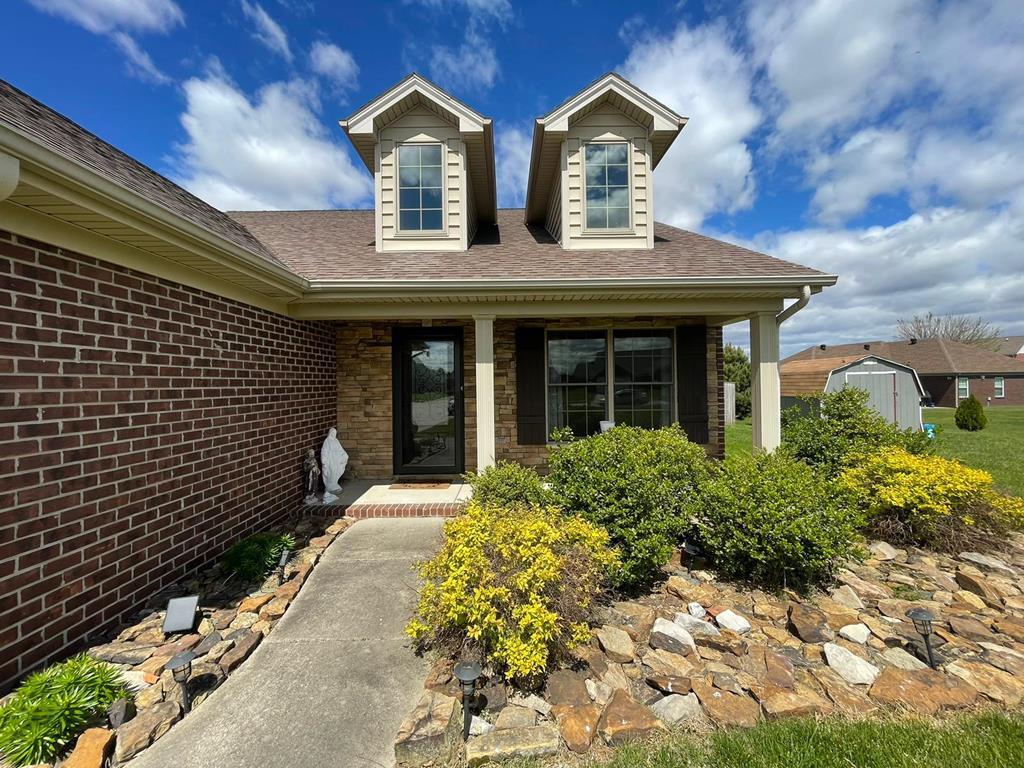 5360 Willow Brook Loop, Owensboro, Kentucky 42301, 3 Bedrooms Bedrooms, ,2 BathroomsBathrooms,Single Family Residence,For Sale,Willow Brook Loop,86904