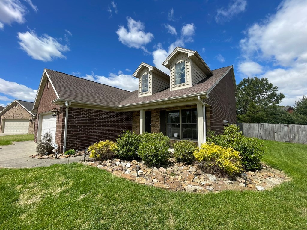 5360 Willow Brook Loop, Owensboro, Kentucky 42301, 3 Bedrooms Bedrooms, ,2 BathroomsBathrooms,Single Family Residence,For Sale,Willow Brook Loop,86904