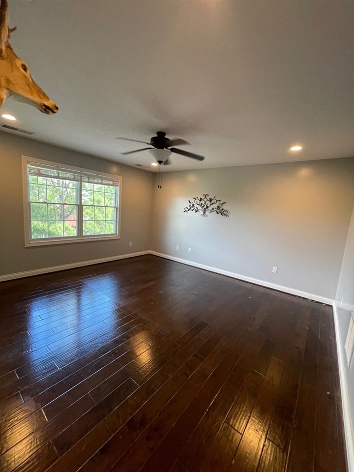 5360 Willow Brook Loop, Owensboro, Kentucky 42301, 3 Bedrooms Bedrooms, ,2 BathroomsBathrooms,Single Family Residence,For Sale,Willow Brook Loop,86904