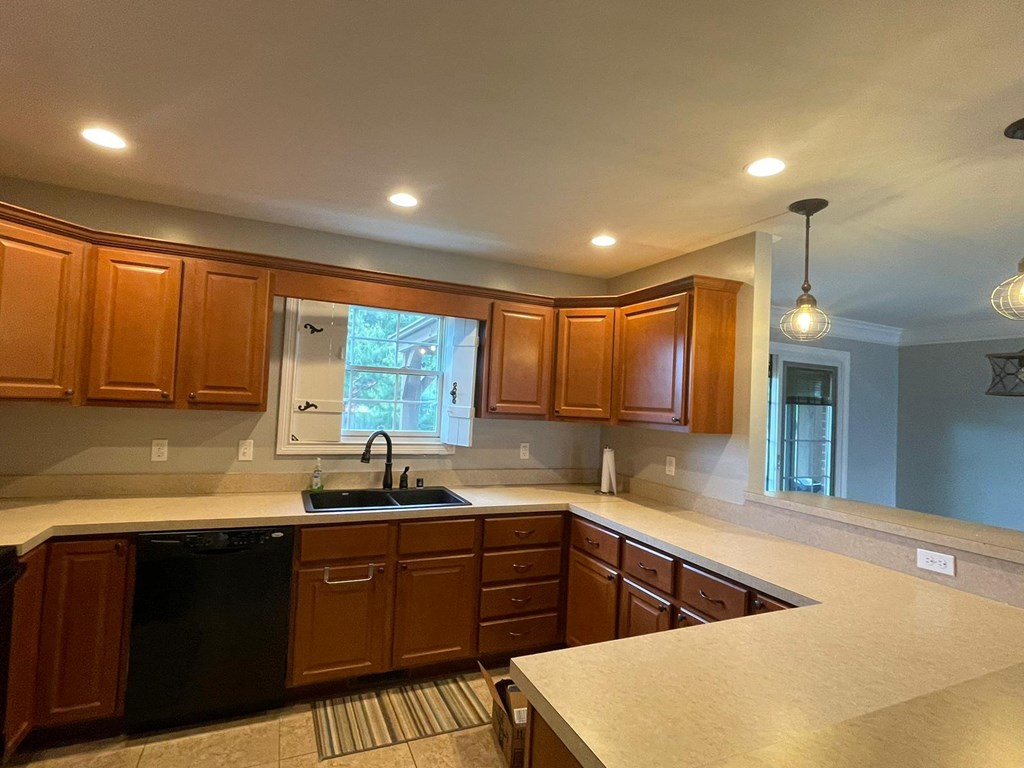 5360 Willow Brook Loop, Owensboro, Kentucky 42301, 3 Bedrooms Bedrooms, ,2 BathroomsBathrooms,Single Family Residence,For Sale,Willow Brook Loop,86904