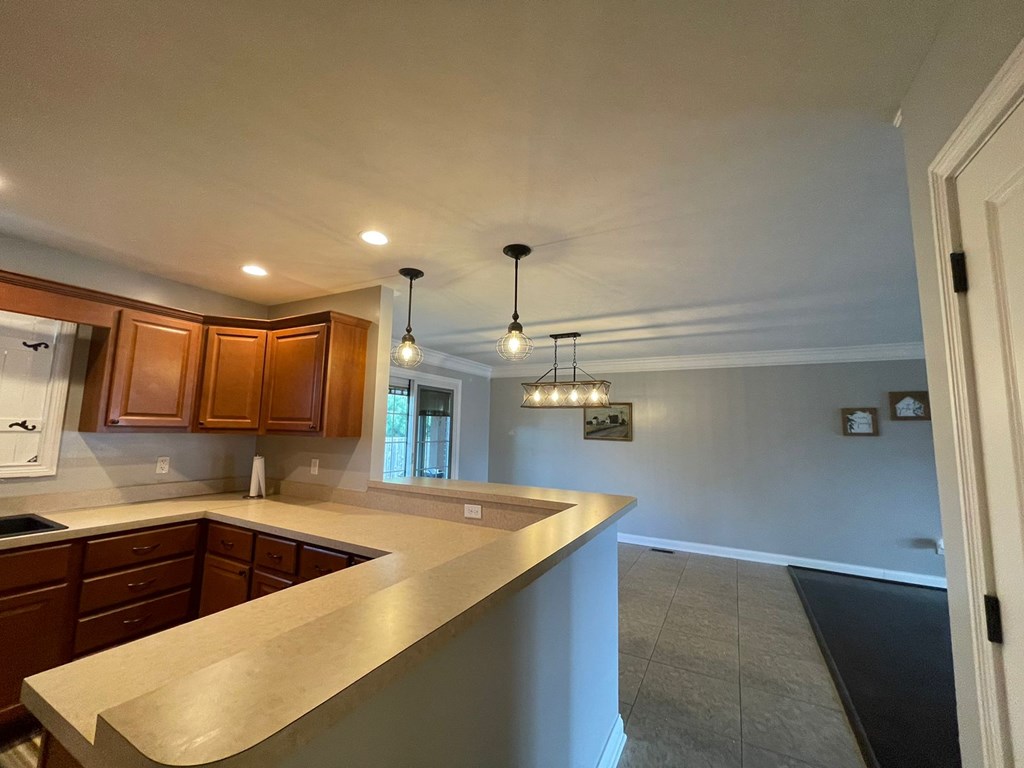 5360 Willow Brook Loop, Owensboro, Kentucky 42301, 3 Bedrooms Bedrooms, ,2 BathroomsBathrooms,Single Family Residence,For Sale,Willow Brook Loop,86904