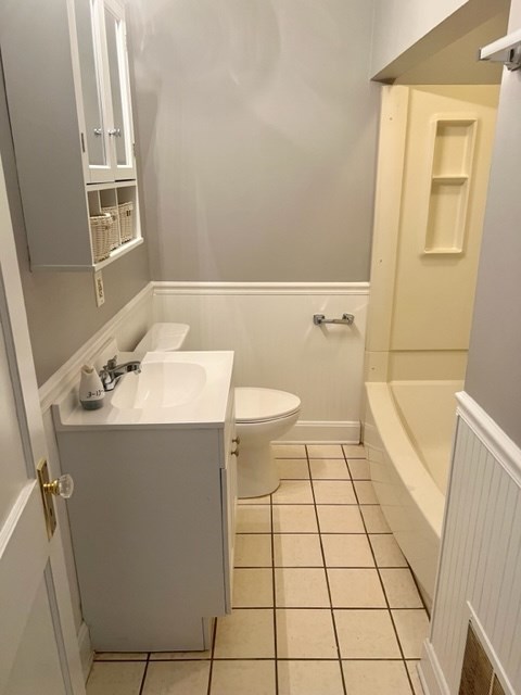 1407 West 3rd Street, Owensboro, Kentucky 42301, 2 Bedrooms Bedrooms, ,1 BathroomBathrooms,Single Family Residence,For Sale,West 3rd Street,86905