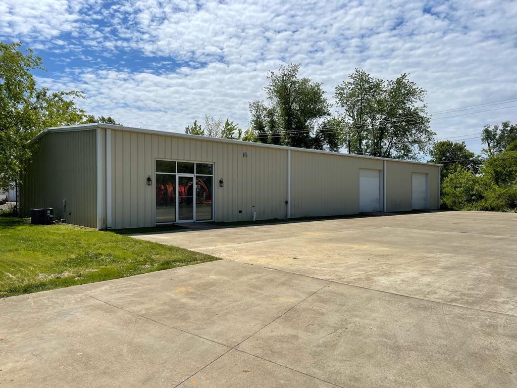 524 Bark Cove, Owensboro, Kentucky 42303, ,Business,For Sale,Bark Cove,86953