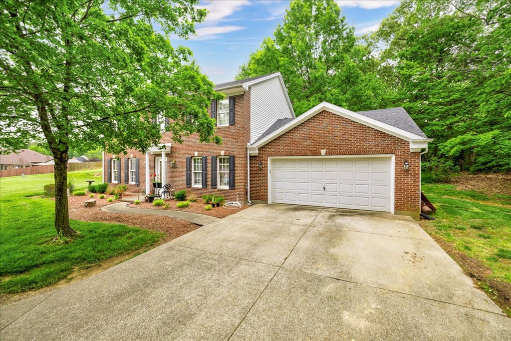 3315 Wood Brook Trail, Owensboro, Kentucky 42303, 4 Bedrooms Bedrooms, ,2 BathroomsBathrooms,Single Family Residence,For Sale,Wood Brook Trail,86977